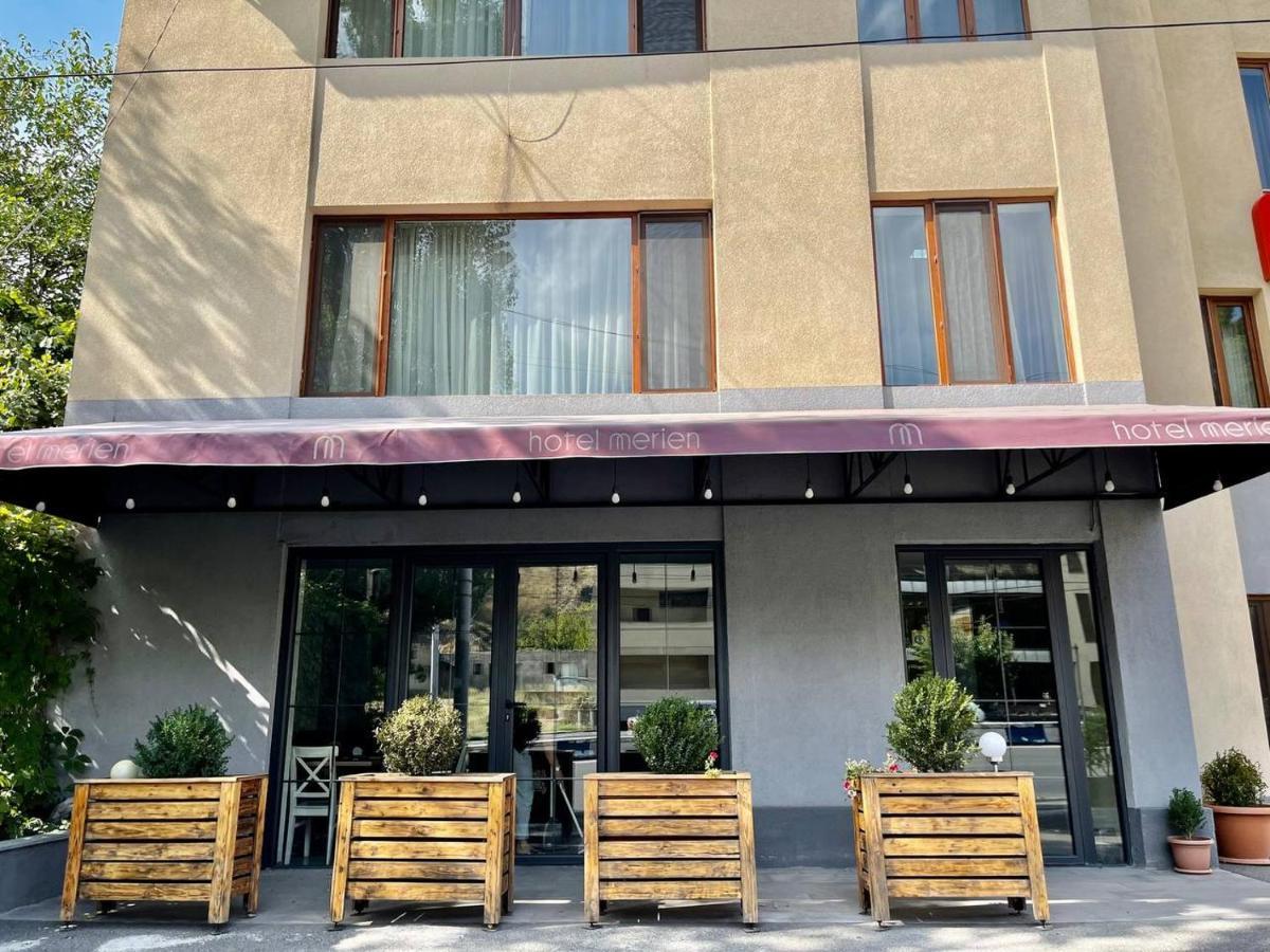 Merien Hotel Erywań Zewnętrze zdjęcie